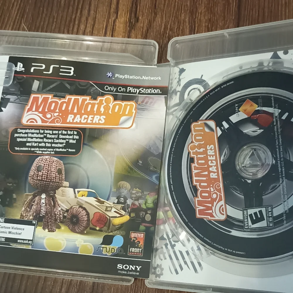 ModNation Racers PS3 game - Picture 2 of 2